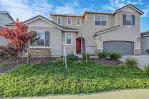 featured image of 579 Honeysuckle Dr