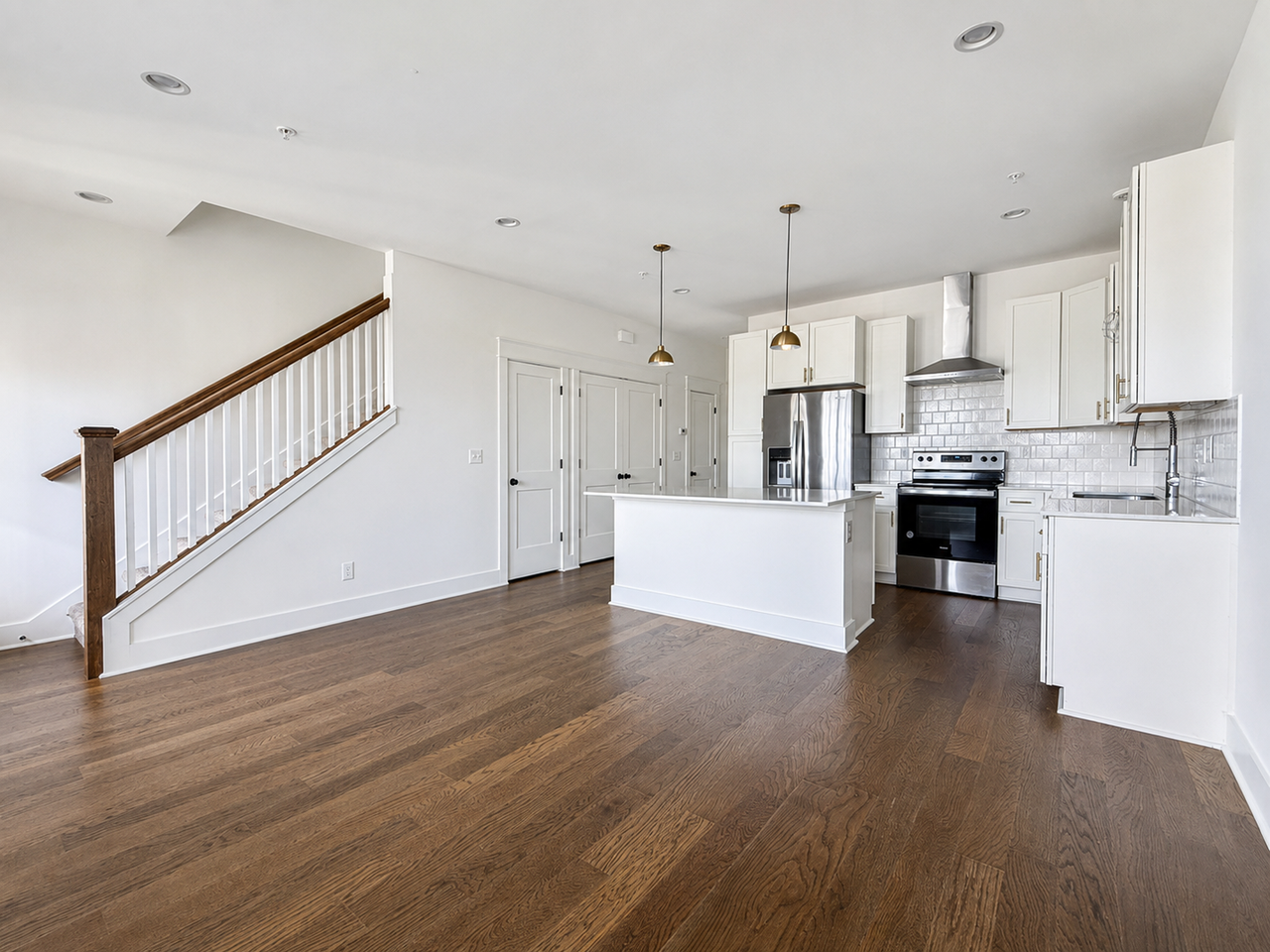 228 Allison Way - Photo 3 of 35
