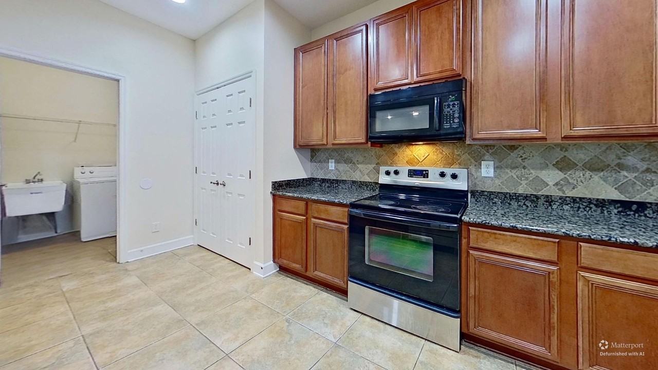 3308 Turkey Creek Dr - Photo 4 of 25