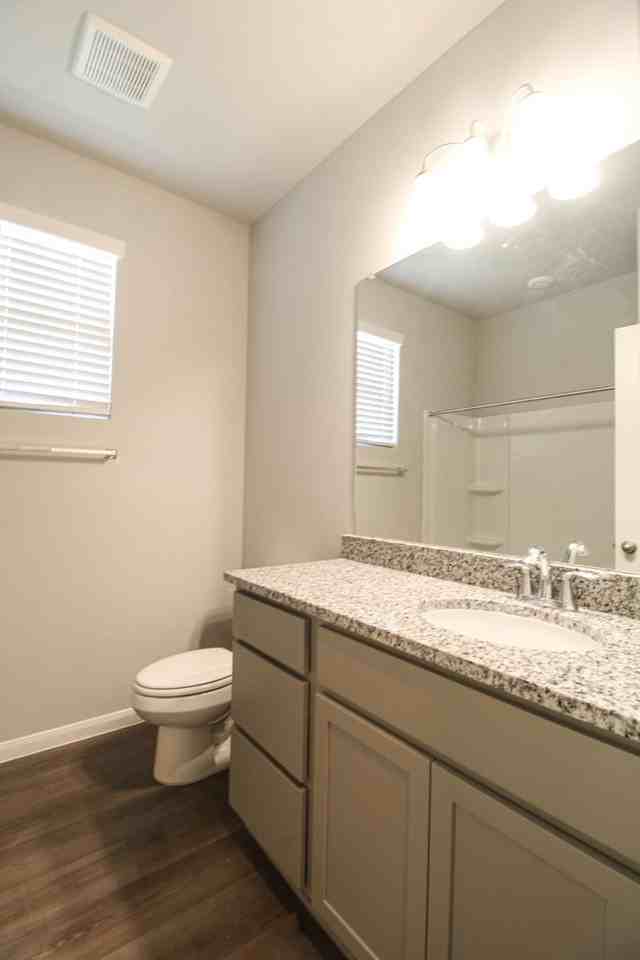 3713 Tripps Pl - Photo 4 of 44