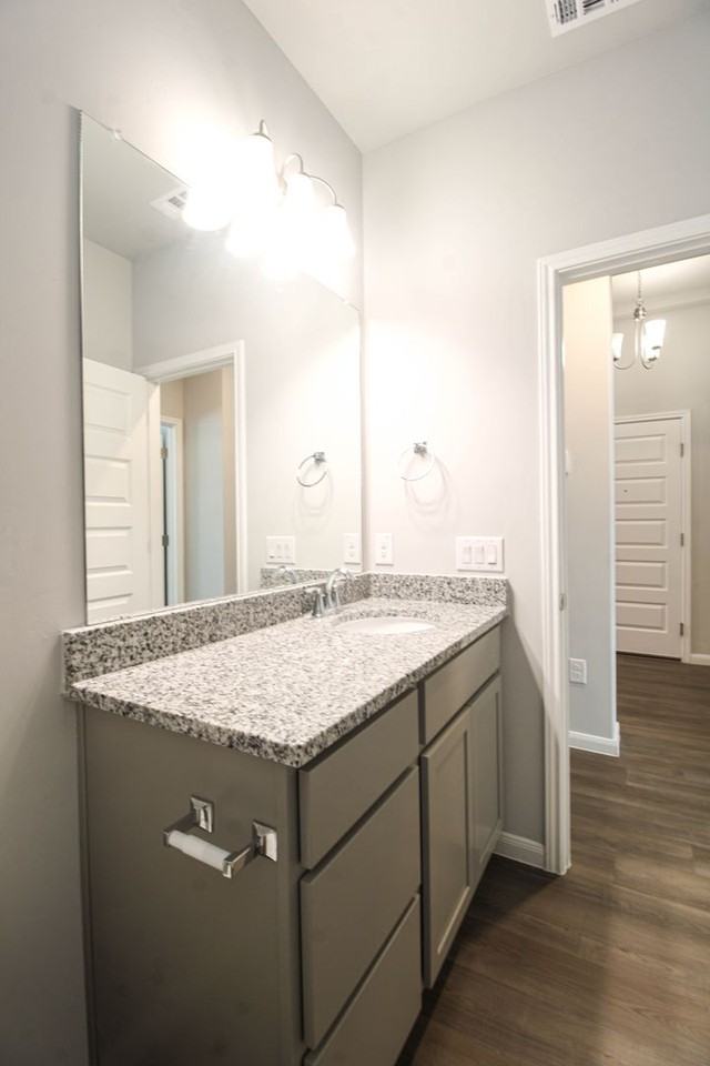 3713 Tripps Pl - Photo 5 of 44