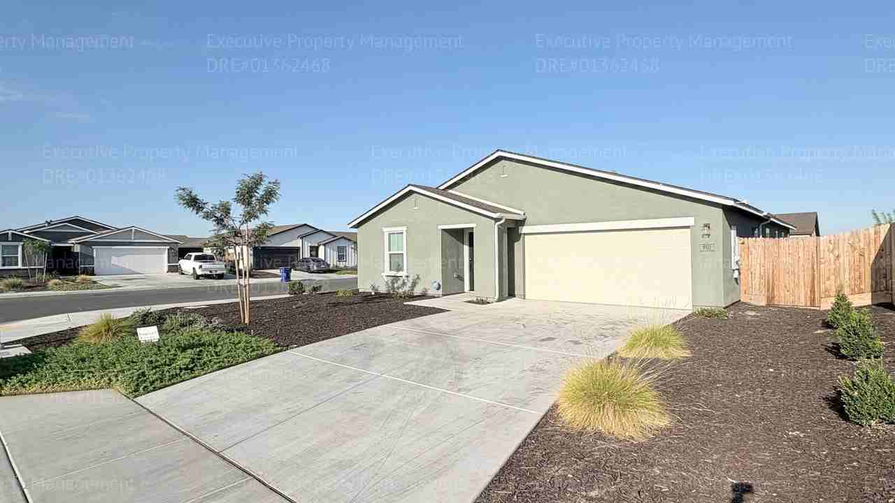 8921 Kemi St - Photo 2 of 50