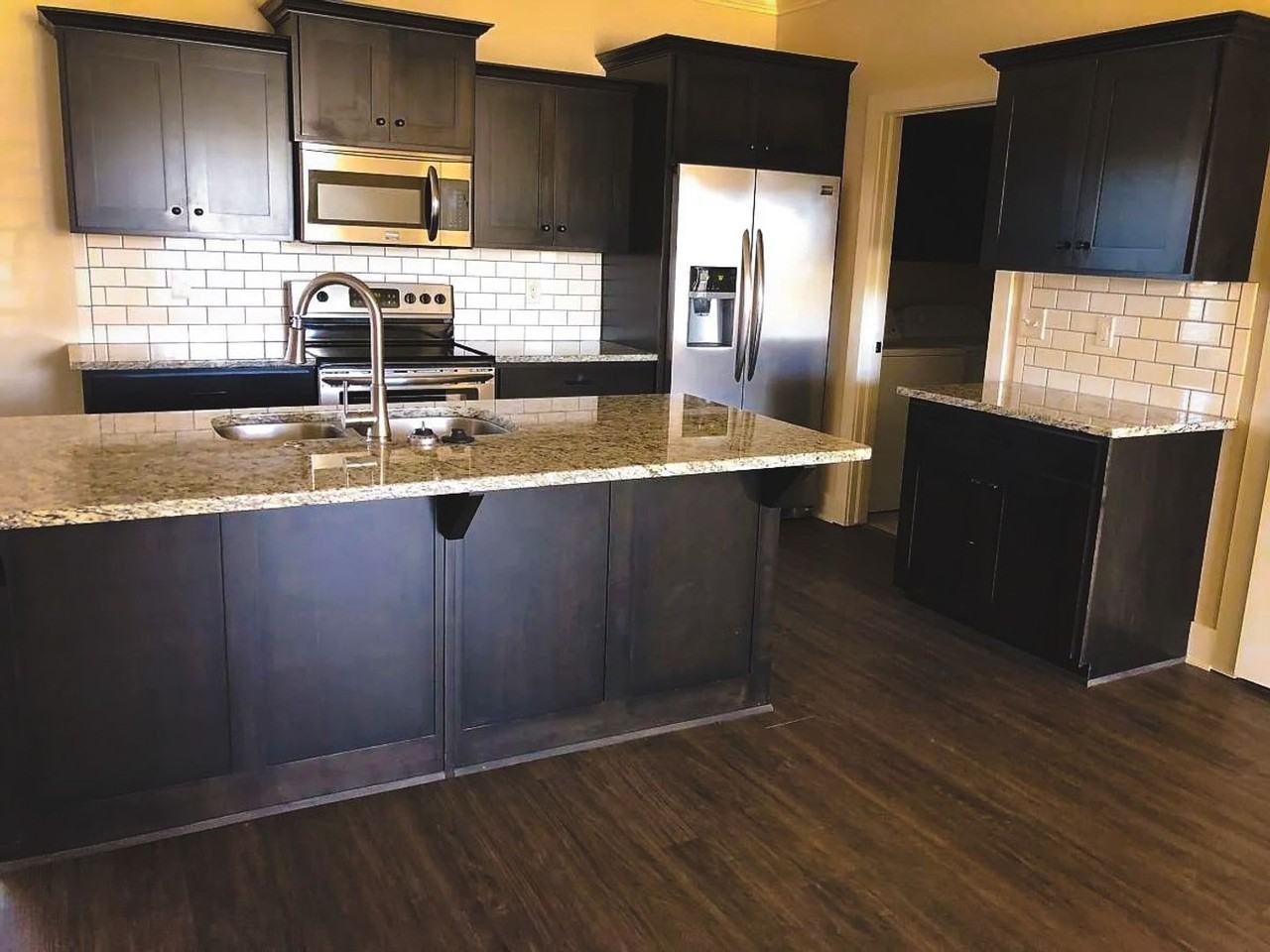 3100 Sw Riverstone Ave - Photo 2 of 12