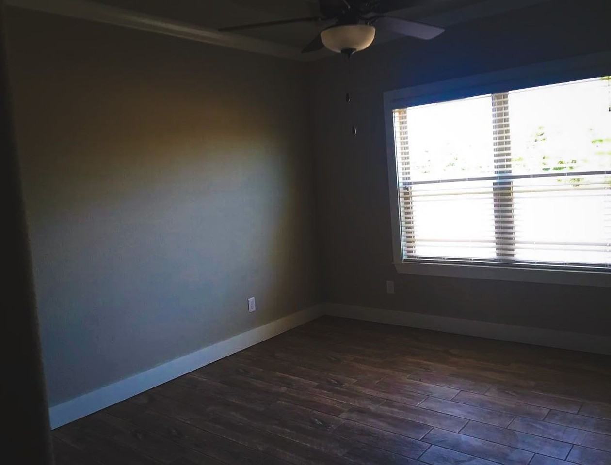 3100 Sw Riverstone Ave - Photo 3 of 12