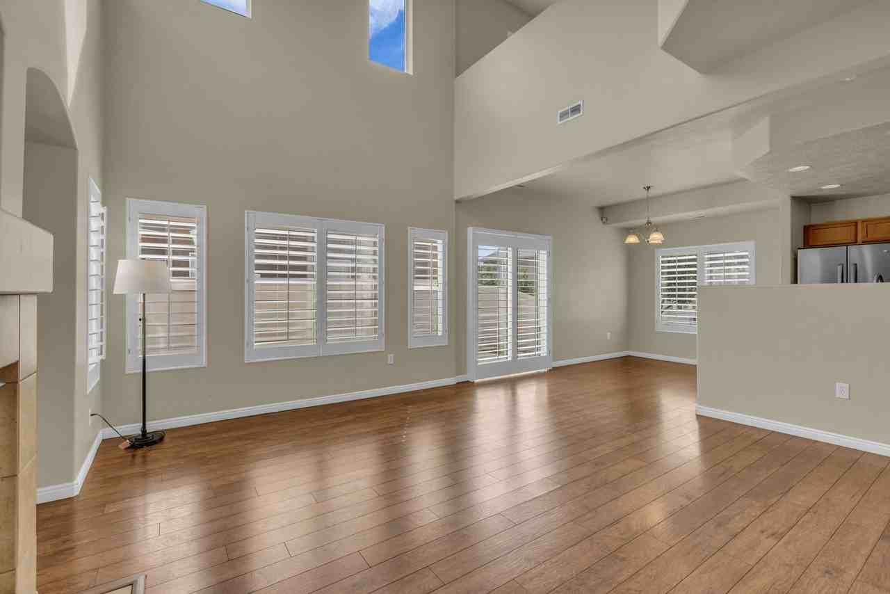 6169 S 1375 E - Photo 5 of 27
