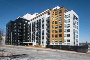 featured image of 3075 Devonshire Ave