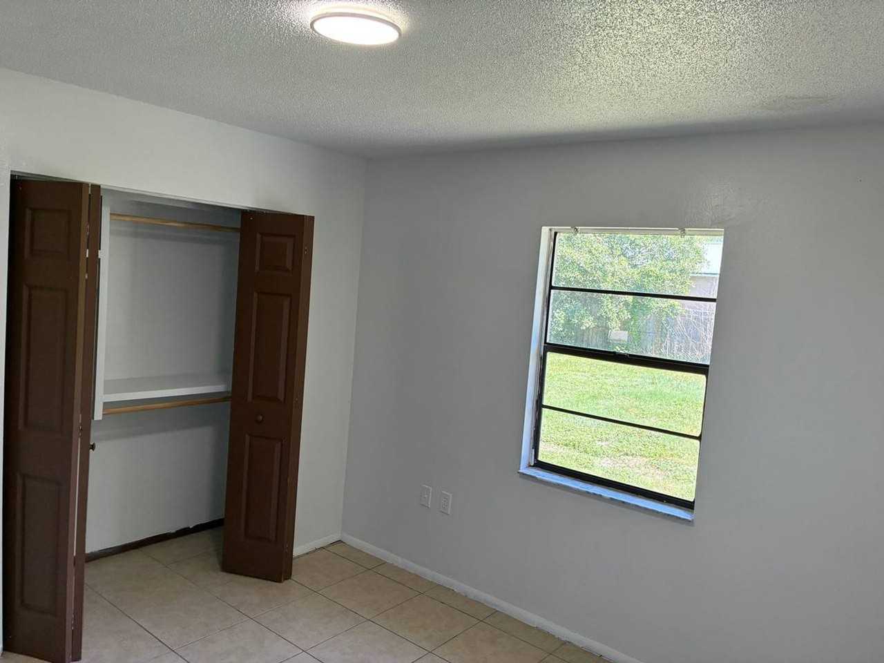 7618 Chase Rd - Photo 7 of 12