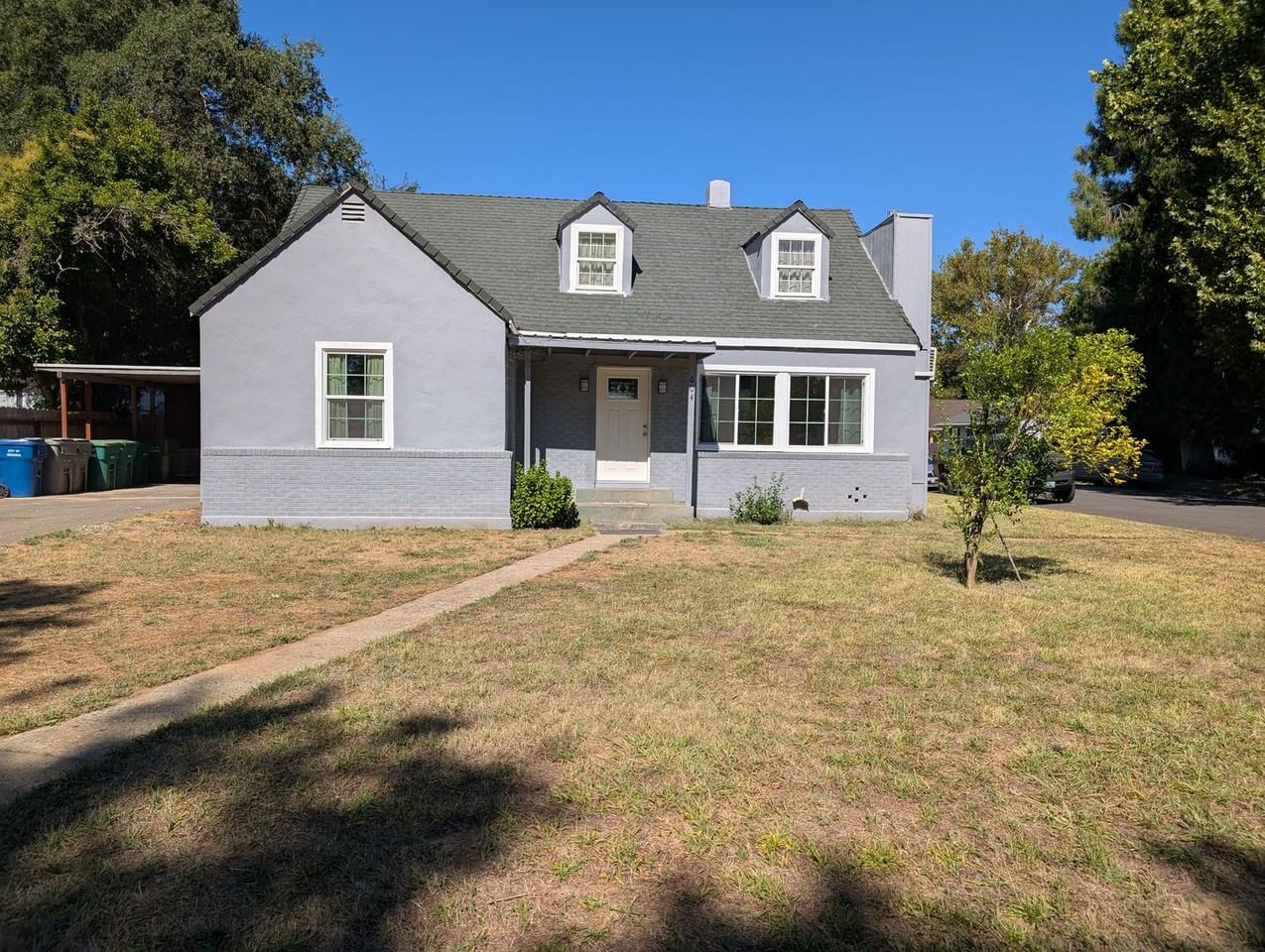 604 Loma St - Photo 2 of 24