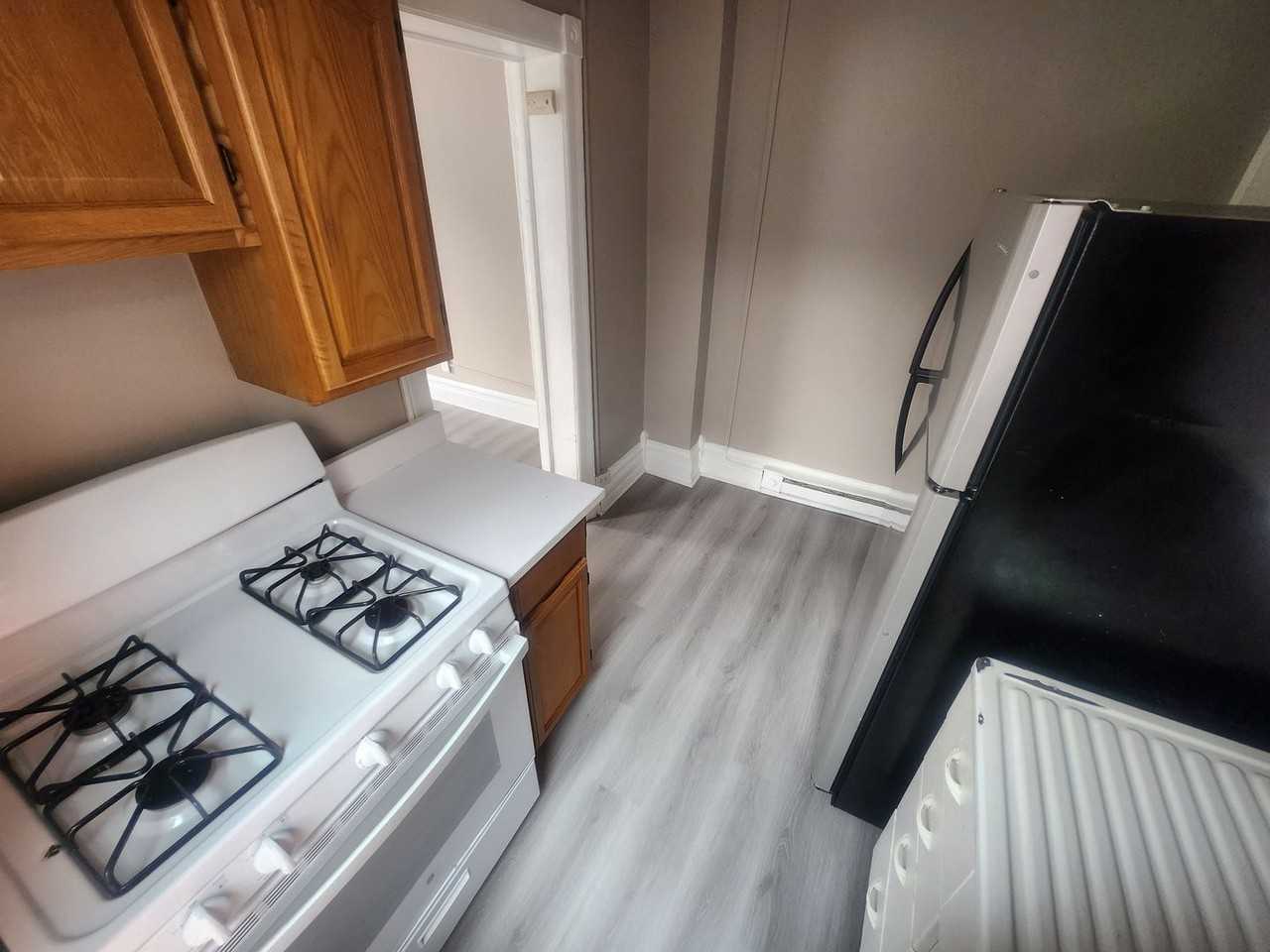 448 W Turner St - Photo 6 of 16