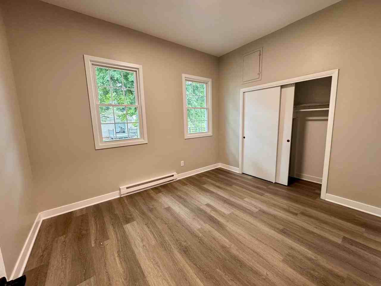 337A Maple Ln - Photo 7 of 10