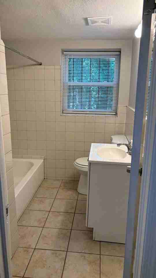 2059 Honeysuckle Ln Sw #B - Photo 6 of 12