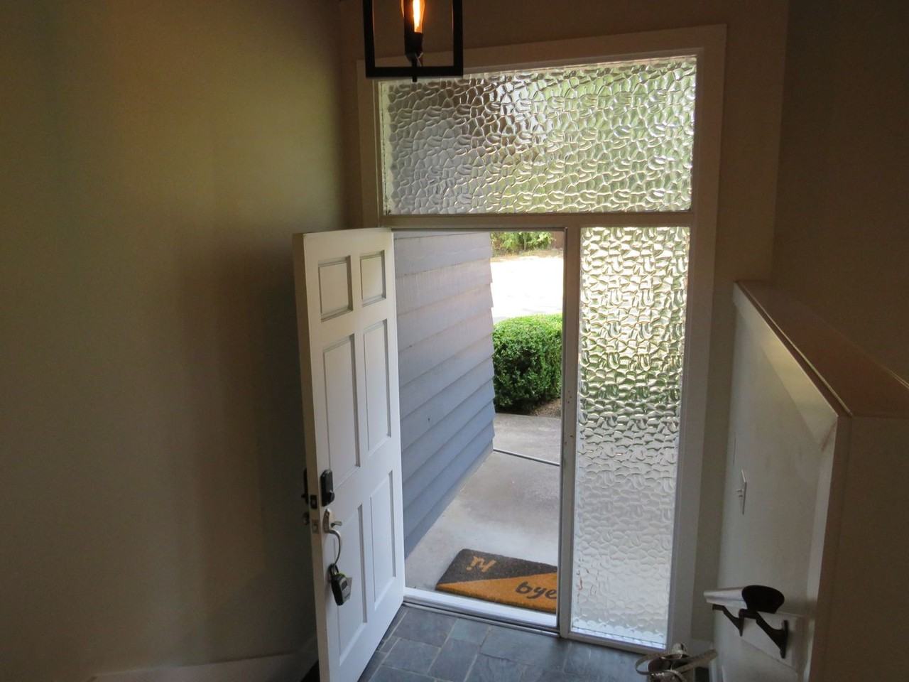 15105 Se 20th St - Photo 4 of 37