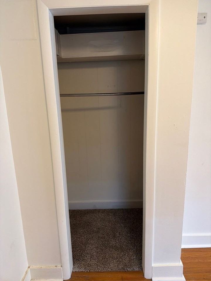 108 Greenwood Ave - Photo 7 of 23