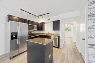 300 Pecore St - Photo 1 of 1