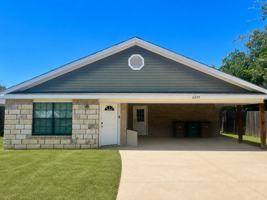 featured image of 2205 Johnson Ave
