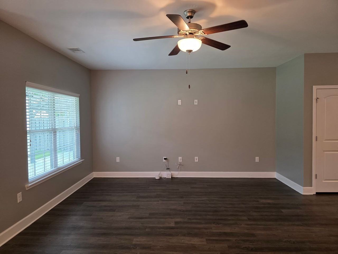130 Clover Point Cir - Photo 6 of 32