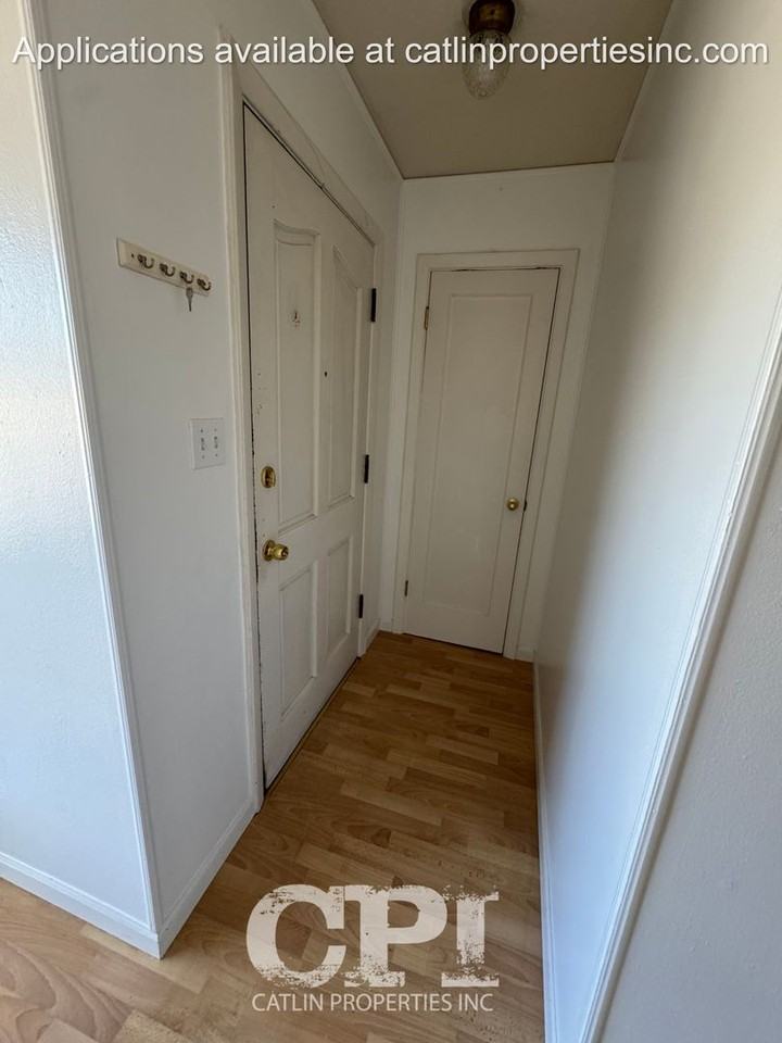 751 27th Ave - Photo 2 of 28