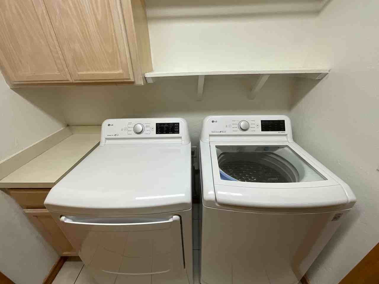 513 Sw 155th Ct - Photo 2 of 8