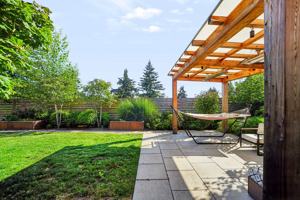 featured image of 5615 Princeton Ave Ne