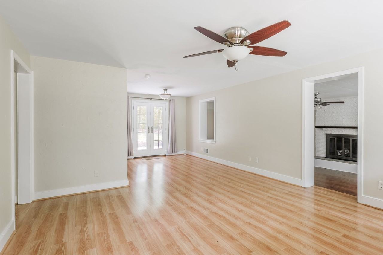 7854 Whitworth Rd - Photo 3 of 27