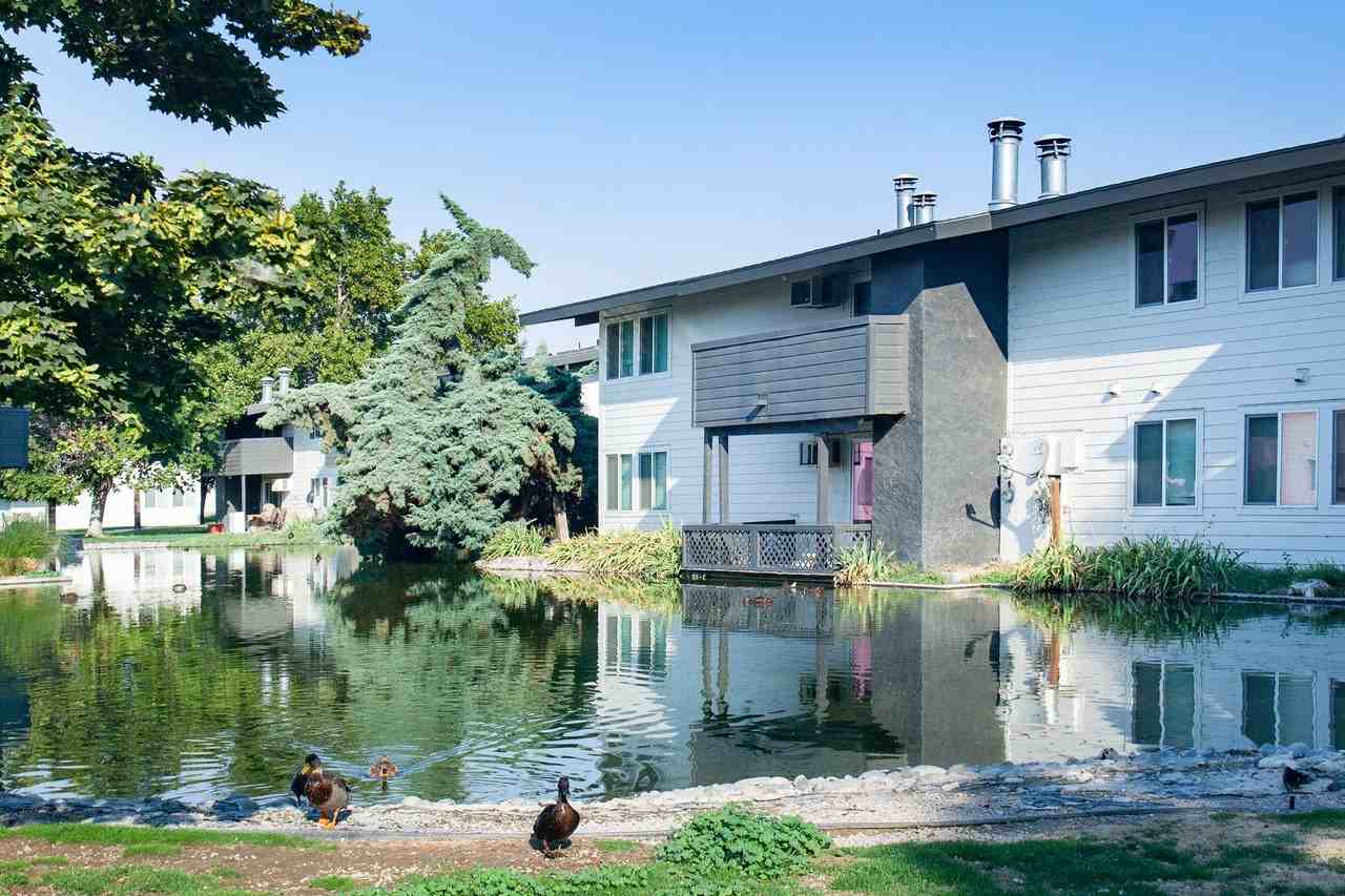 Lakeside Apartments - Photo 5 of 50
