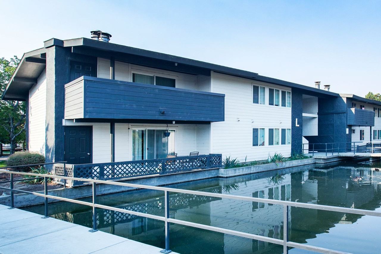 Lakeside Apartments - Photo 6 of 50