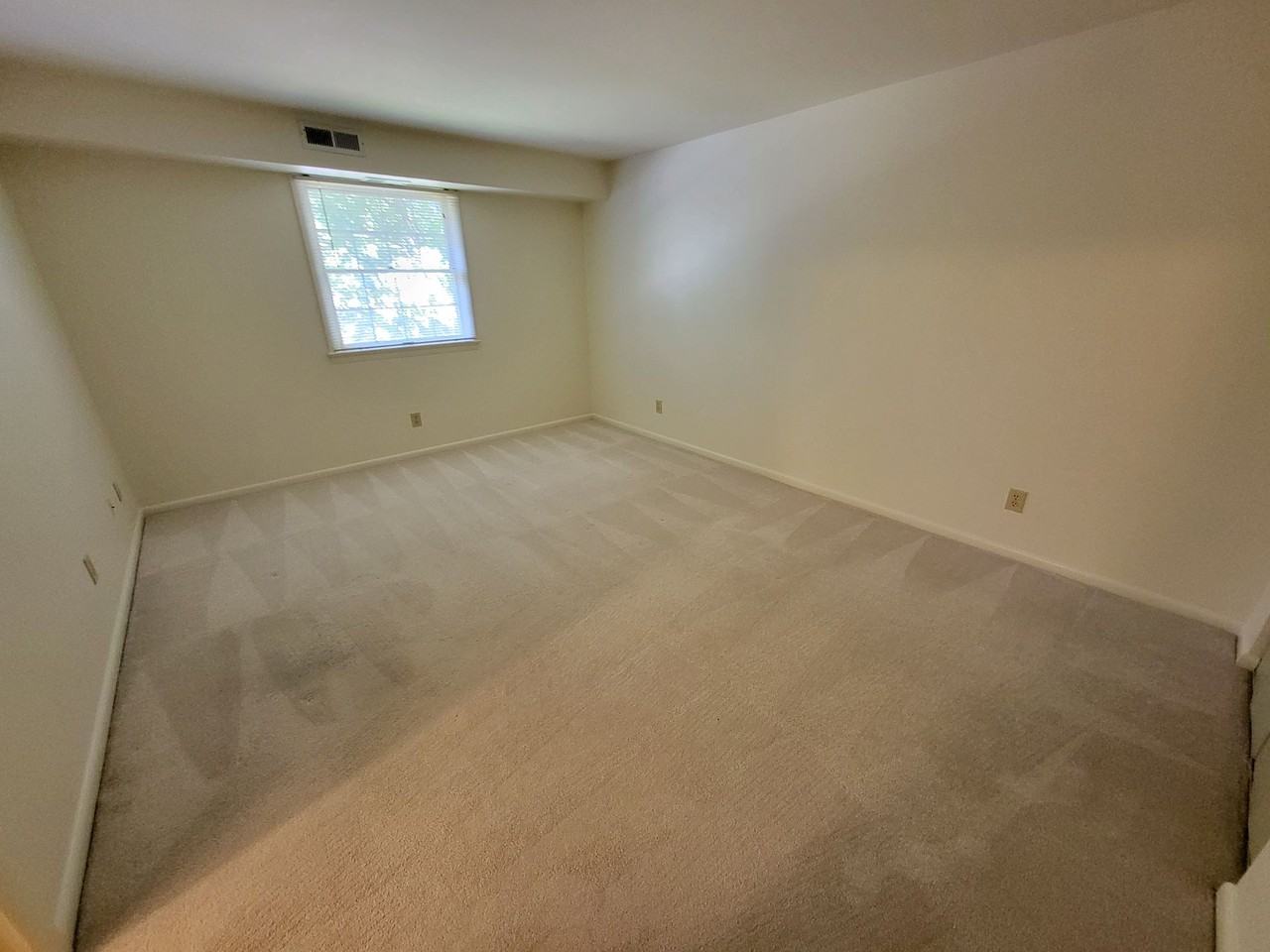 Peggy Drive Apartments - Photo 4 of 10