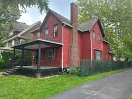 featured image of 63 Brighton St