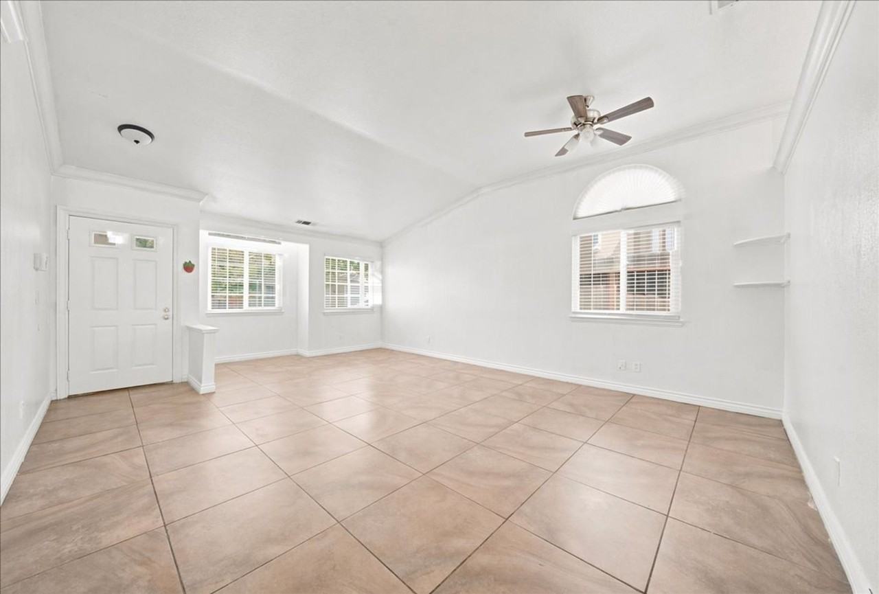 8408 Silver Run Way - Photo 3 of 27