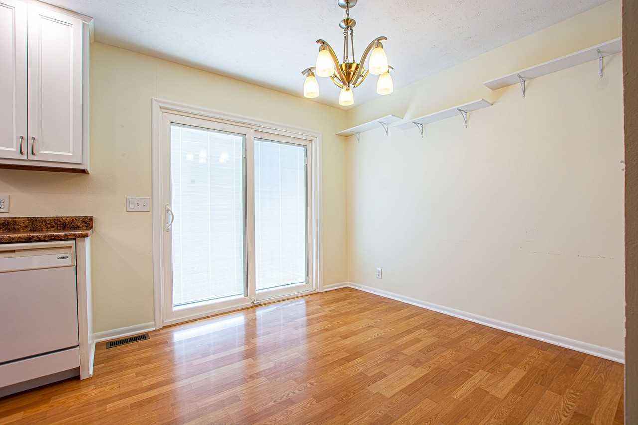 11106 V St - Photo 3 of 29