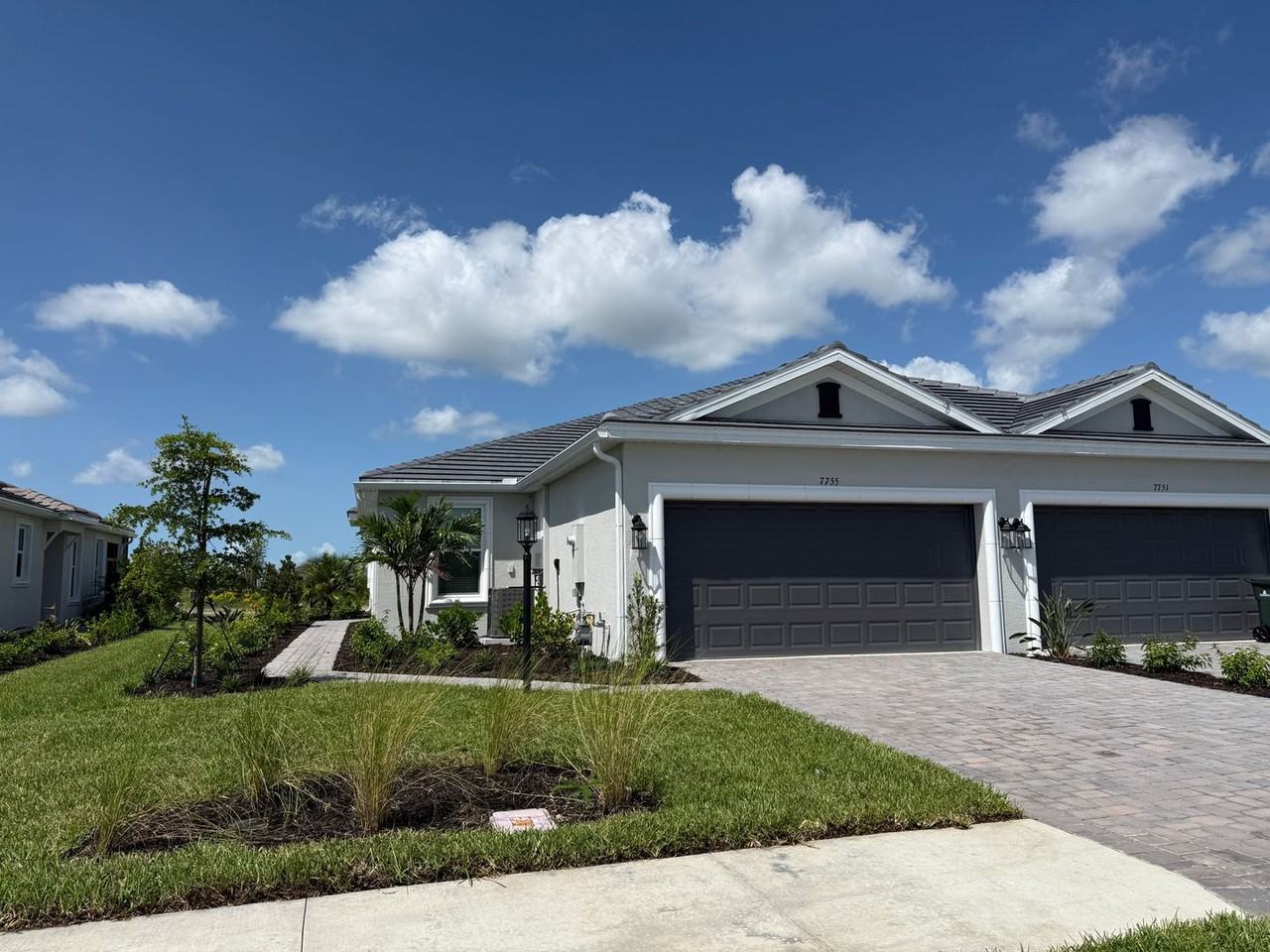 7755 Waning Moon Way - Photo 2 of 50