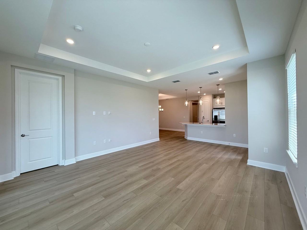 7755 Waning Moon Way - Photo 7 of 50