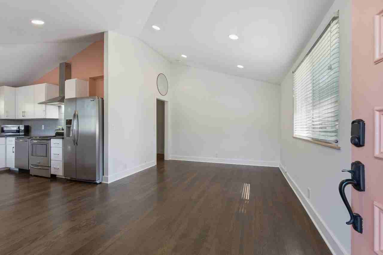 1147 Cahal Ave - Photo 3 of 25
