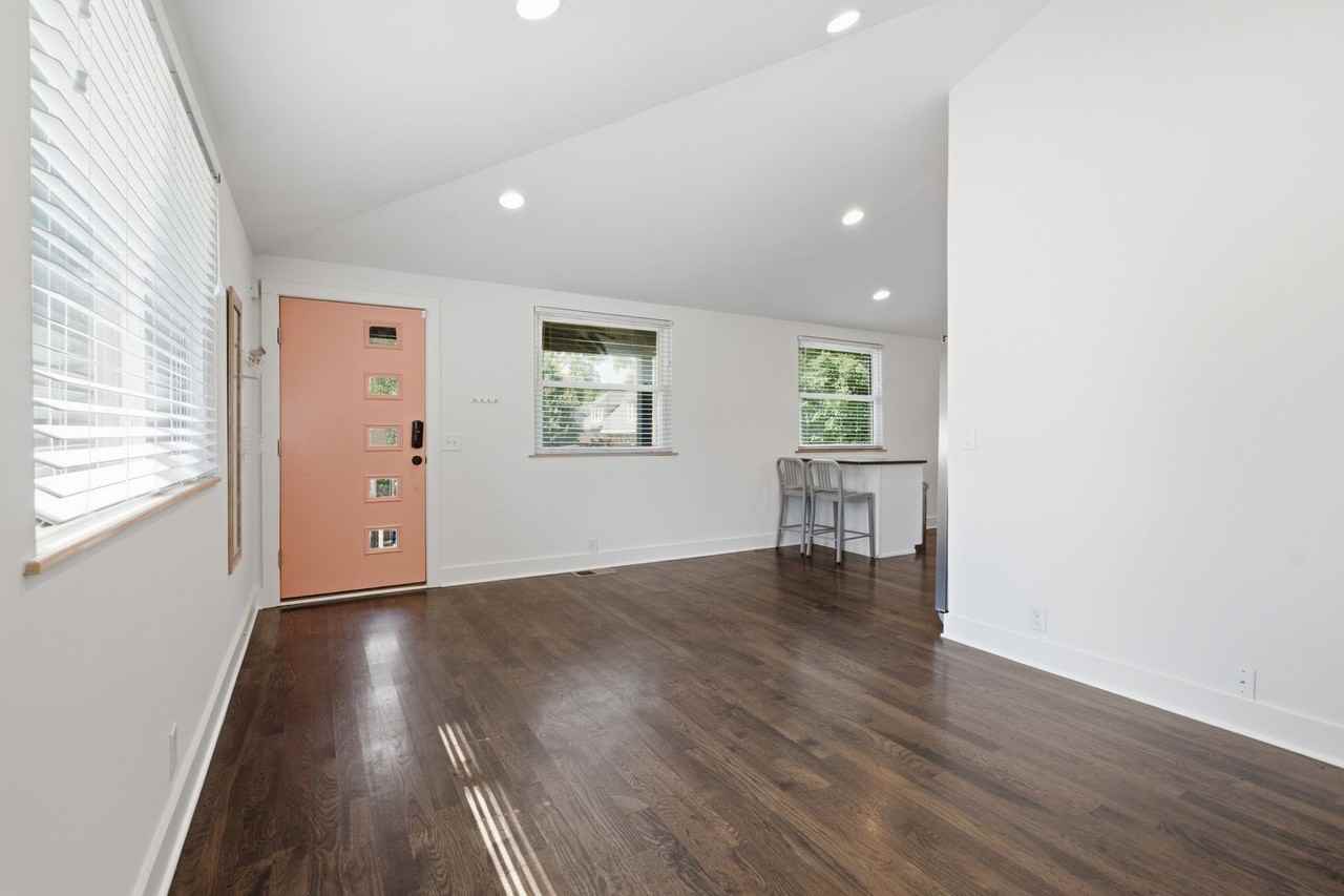 1147 Cahal Ave - Photo 5 of 25