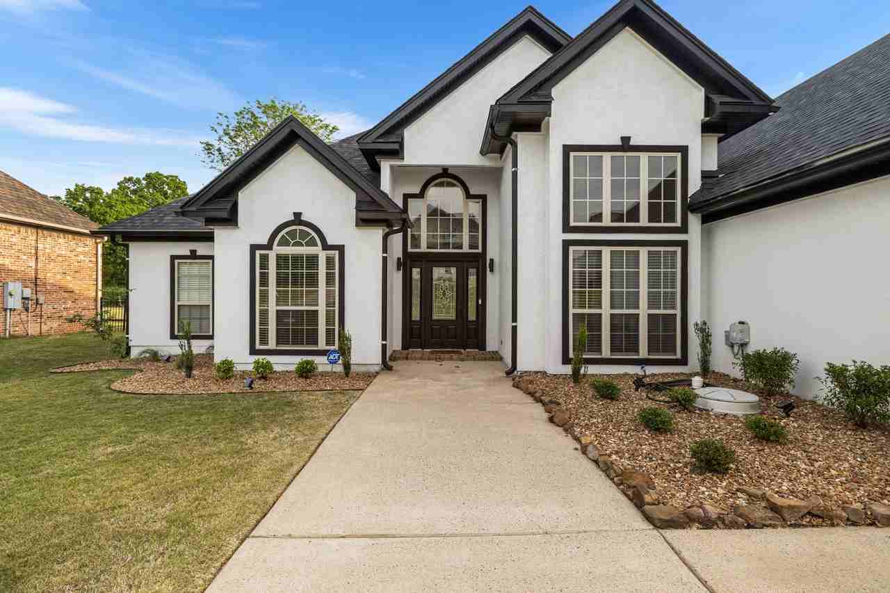13 Sawgrass St - Photo 3 of 33