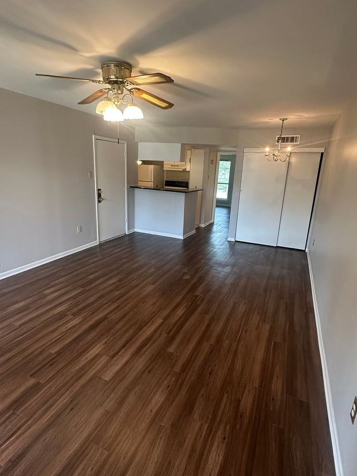 6746 Quail Hollow Ct #4 - Photo 2 of 6