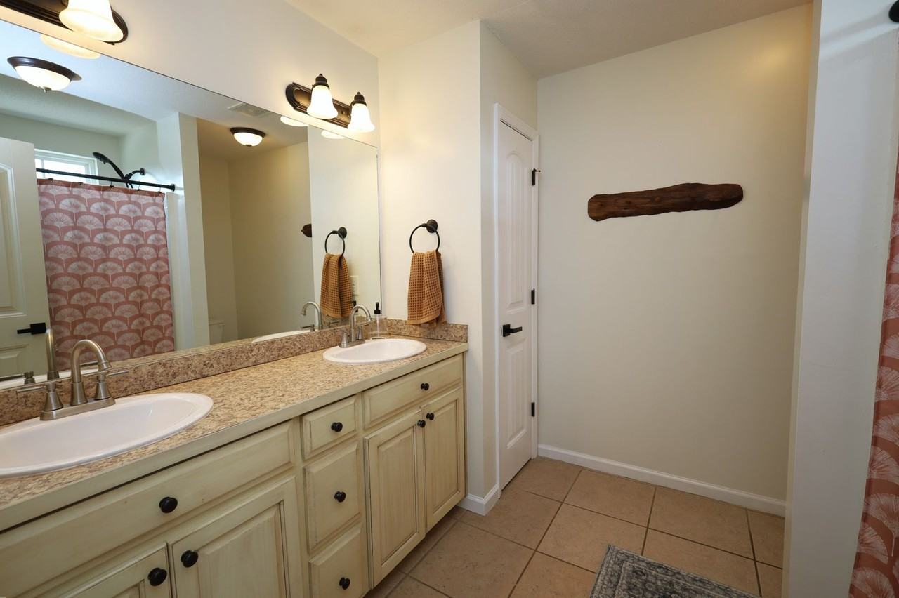 112 Mill Pond Pl - Photo 7 of 13