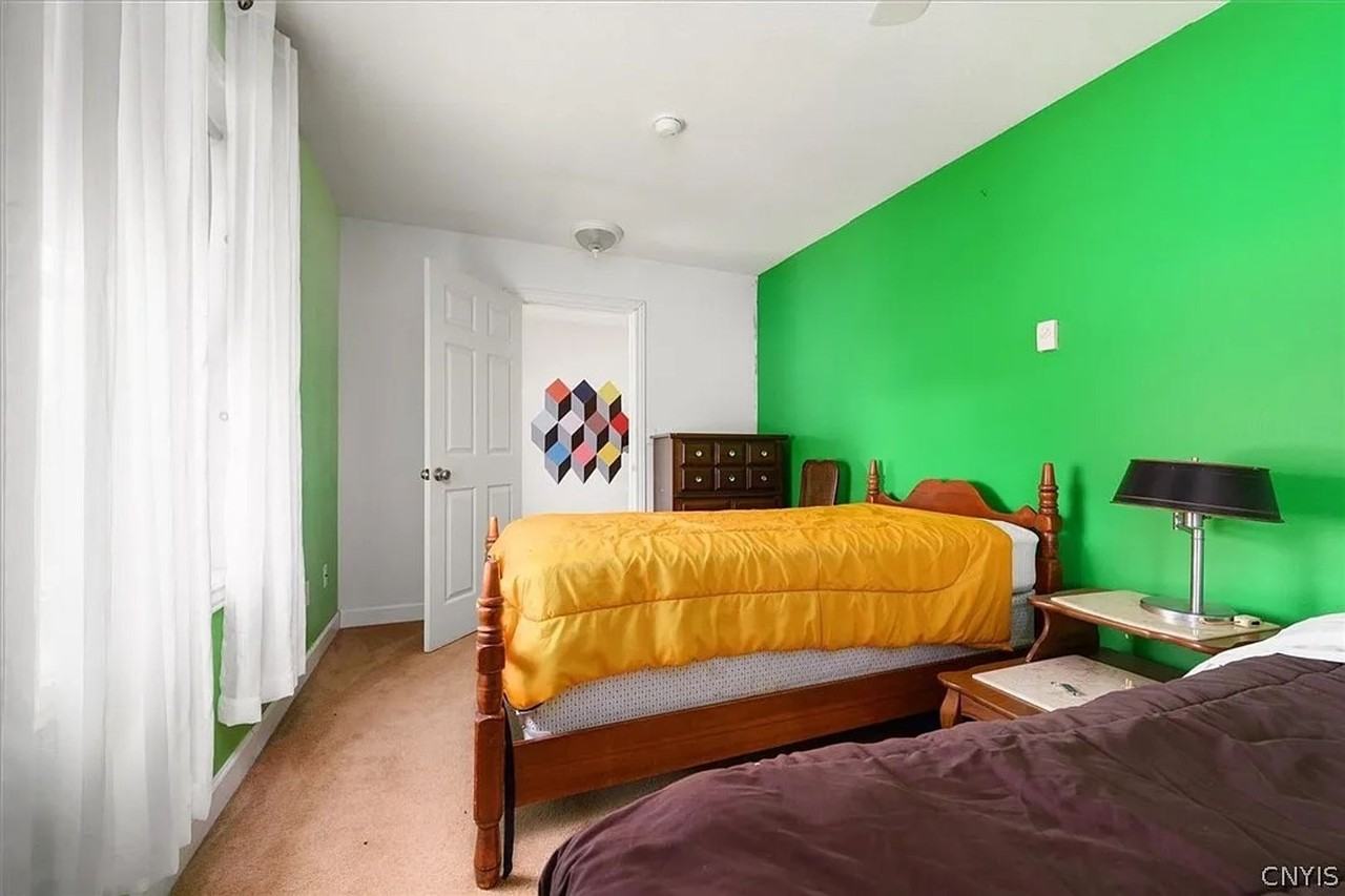 6126 Lowell Rd - Photo 6 of 10