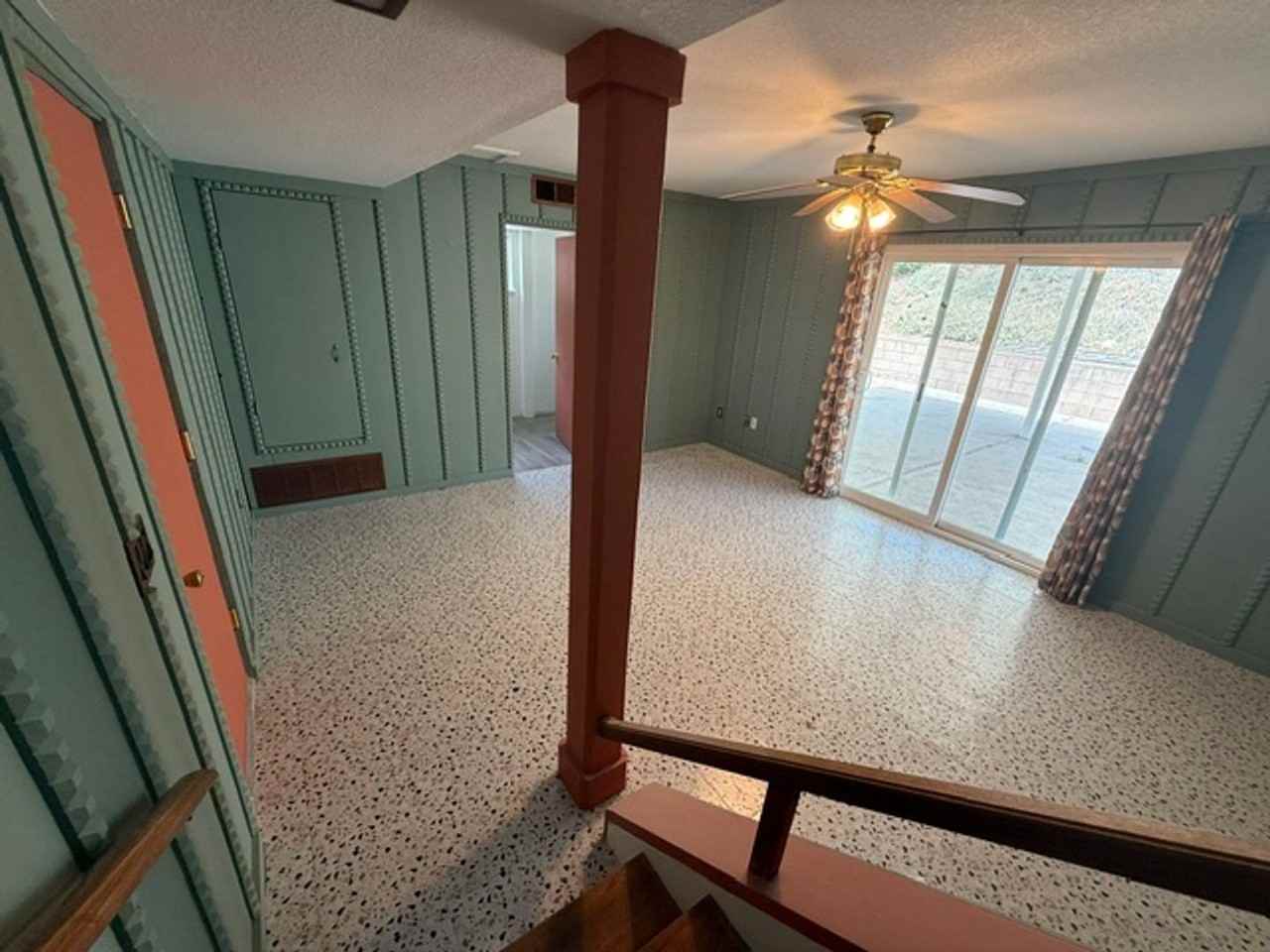 3733 Cullen Ct - Photo 6 of 10