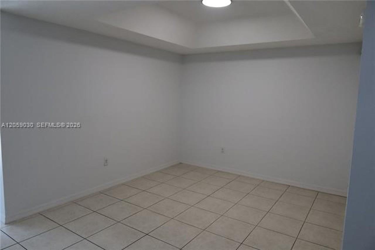 8341 8341 SW 124th Ave th 101-15 #15 - Photo 4 of 23