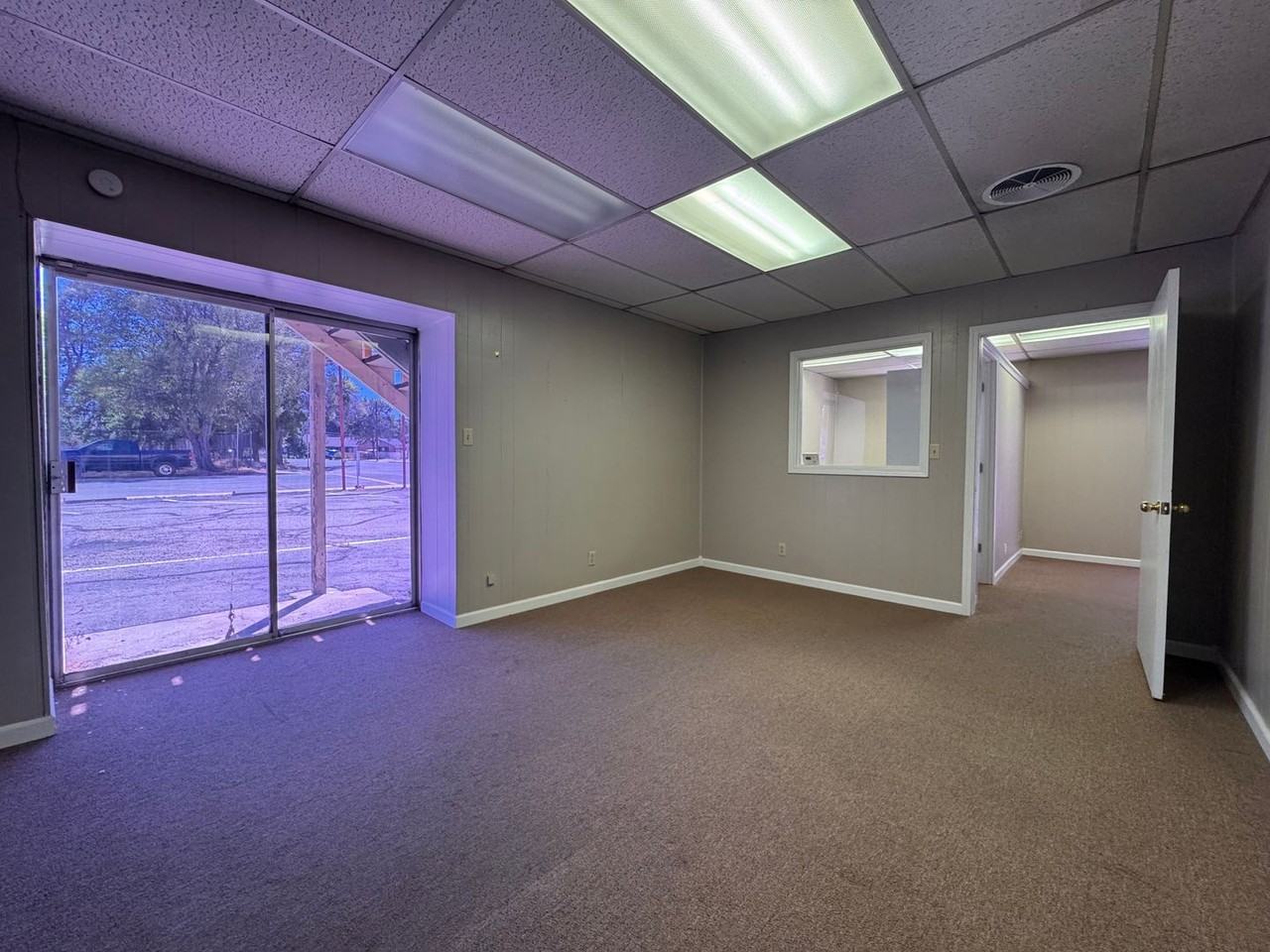 85 S Gay St - Photo 4 of 11