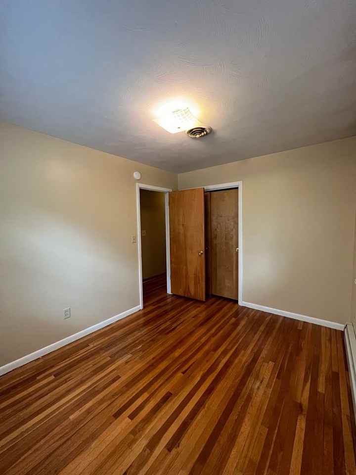 1200 N Linden St - Photo 6 of 20