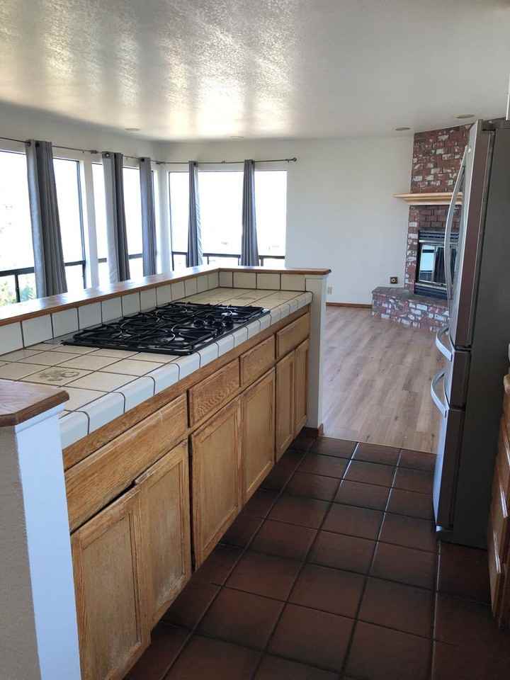 1199 7th St - Photo 3 of 24