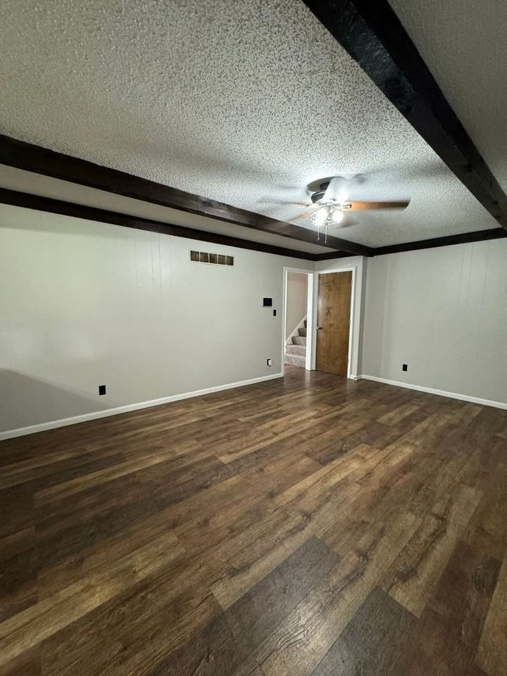 5330 Westridge Rd - Photo 4 of 27