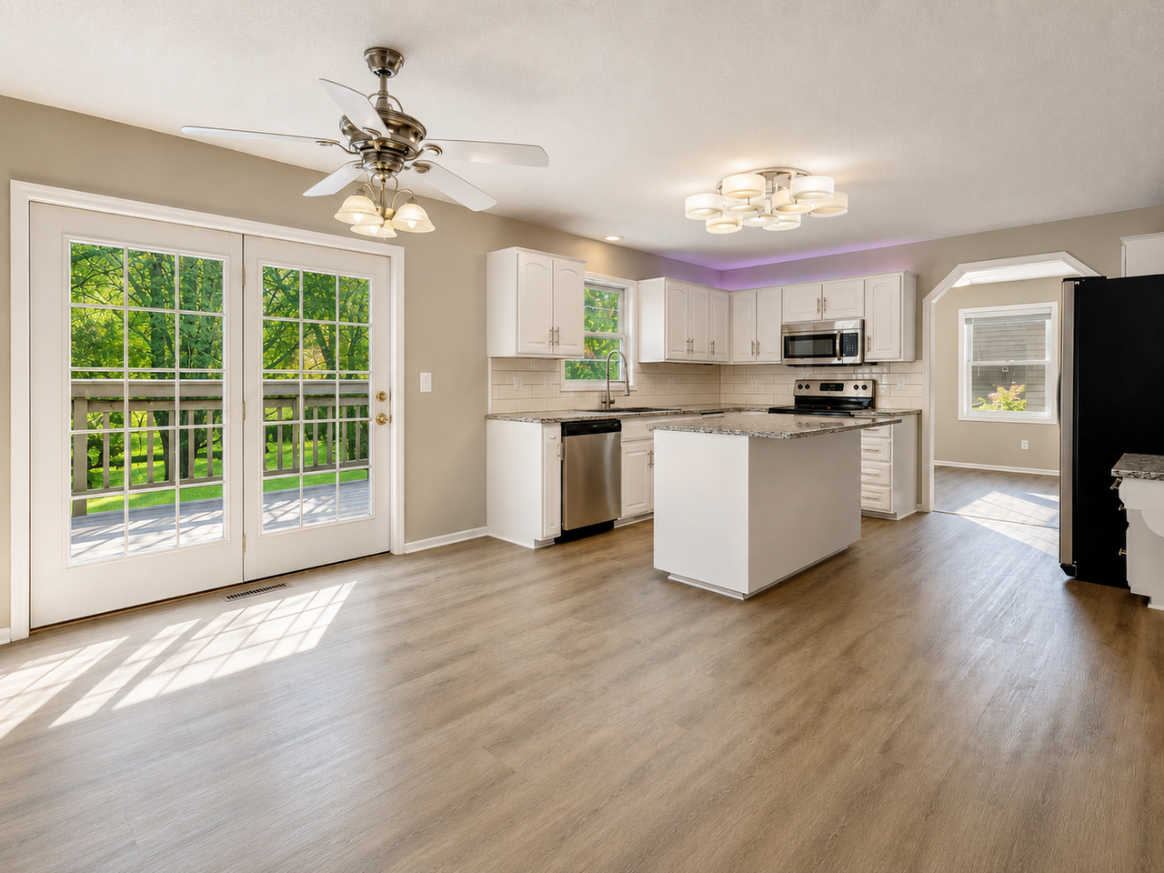 926 5th Ave N - Photo 5 of 30