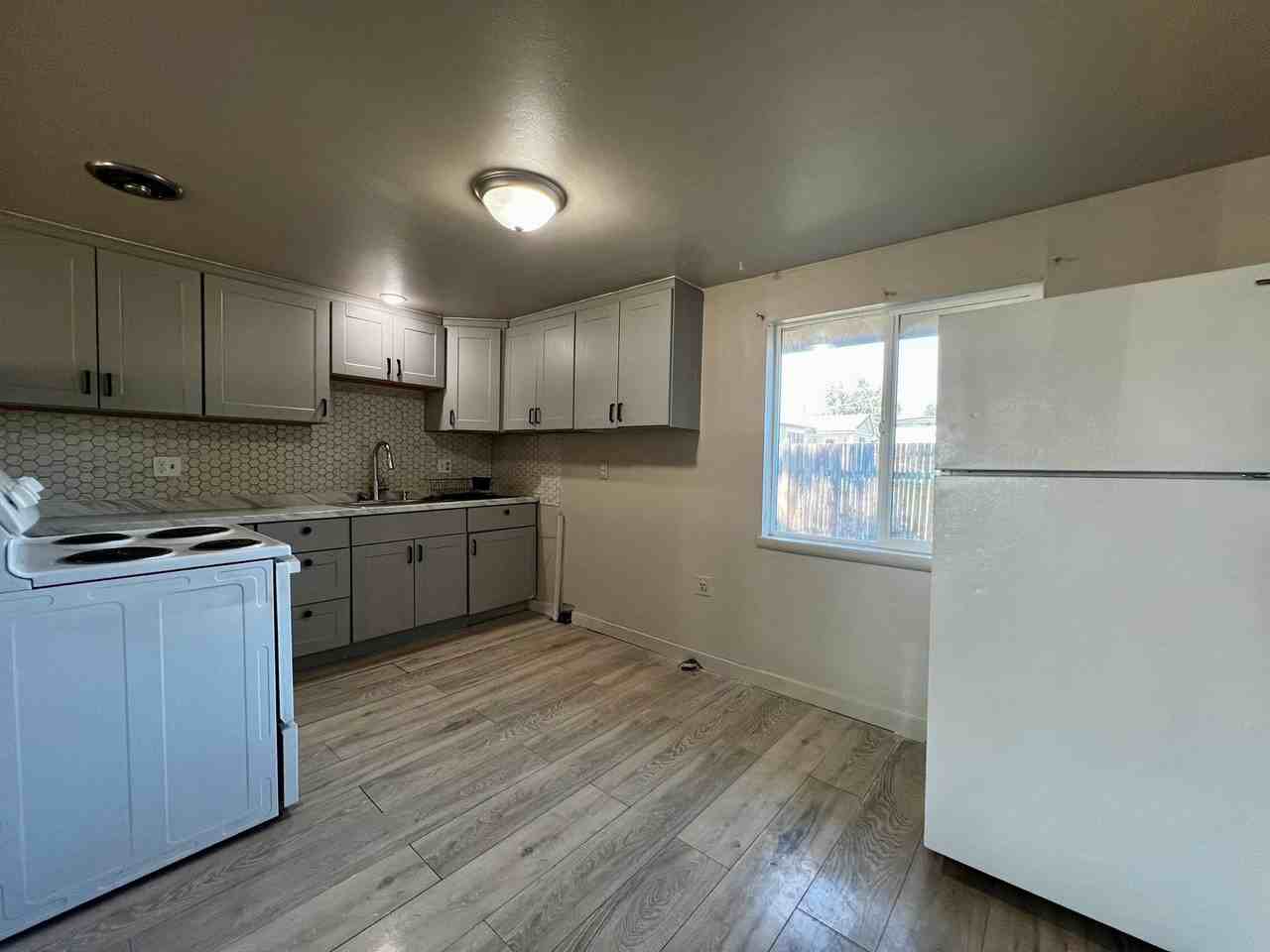 2102 S 2nd Ave - Photo 6 of 13