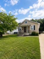 featured image of 3028 University Rd