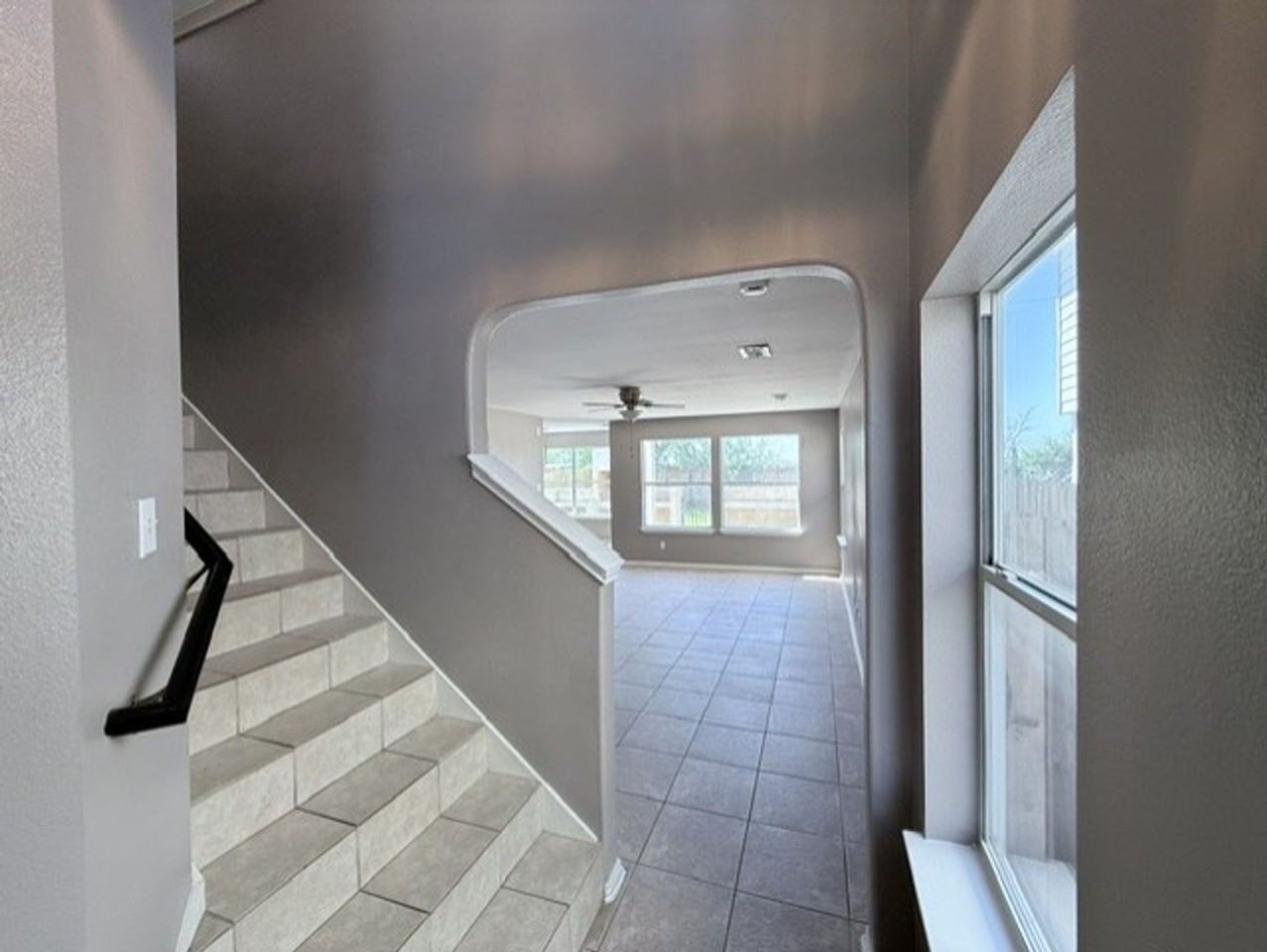 17525 Rock Port Rd - Photo 4 of 31