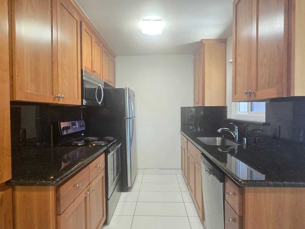 3591 Brookdale Dr - Photo 2 of 8