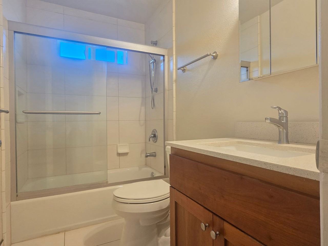 3591 Brookdale Dr - Photo 5 of 8